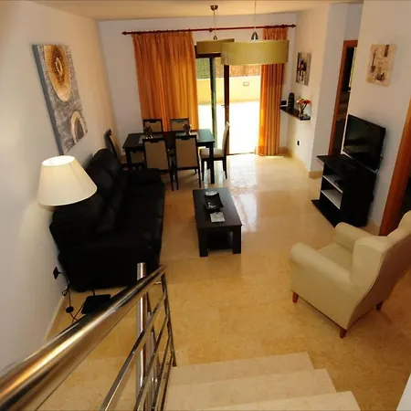 Tinajas Villa